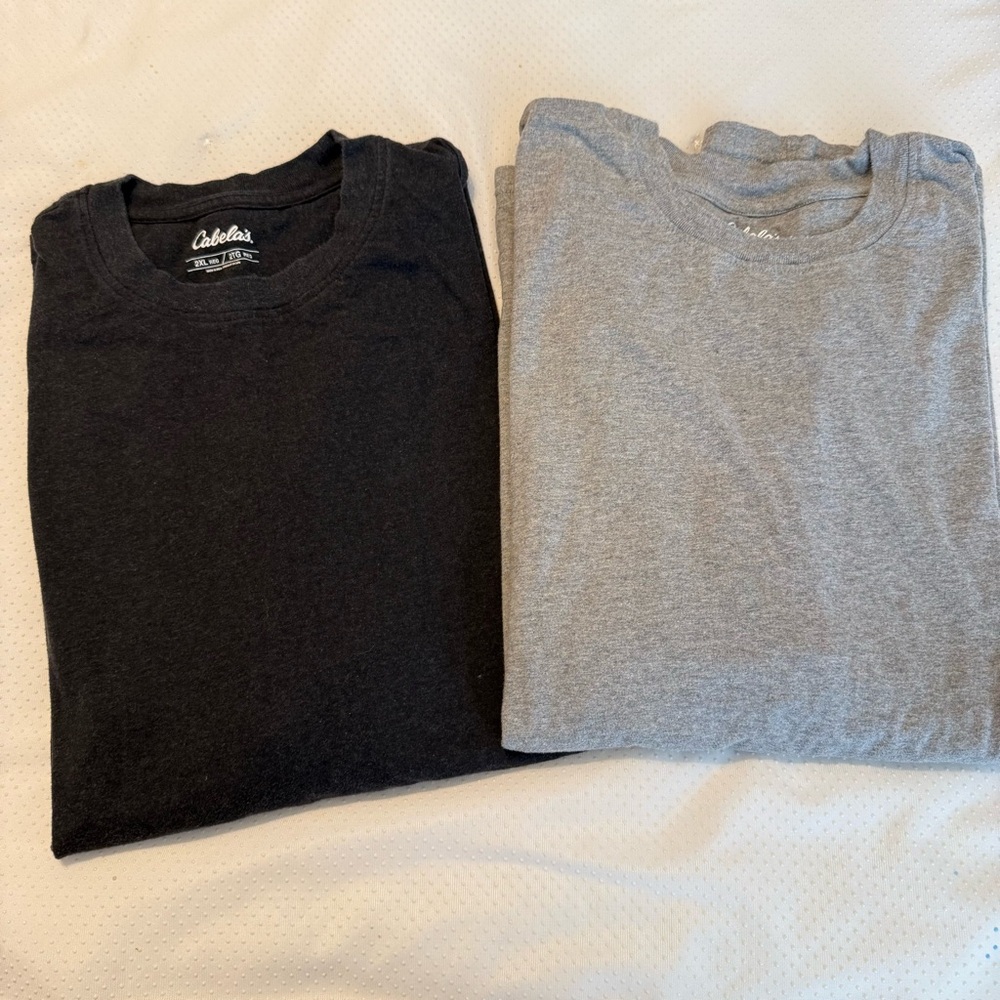 2 Cabela’s Short Sleeve Cotton T Shirts Men’s Size 2XL Regular